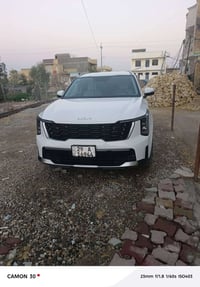 سورنتو ٢٥ للبيع 6 سلندر دات شو ماشيه 6000 مكفوله07732432740