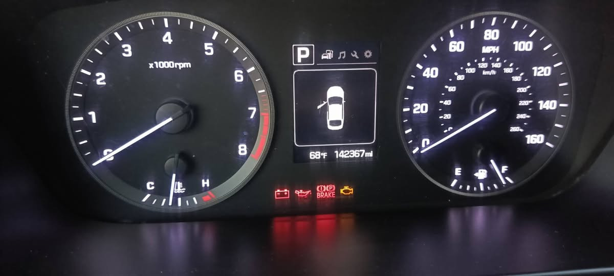 سوناتا ٢٠١٥ للبيع رقم سليمانيه تريد تحويل او وكاله سعرها ١٢٥ للستفسار اتصل.  ***********
