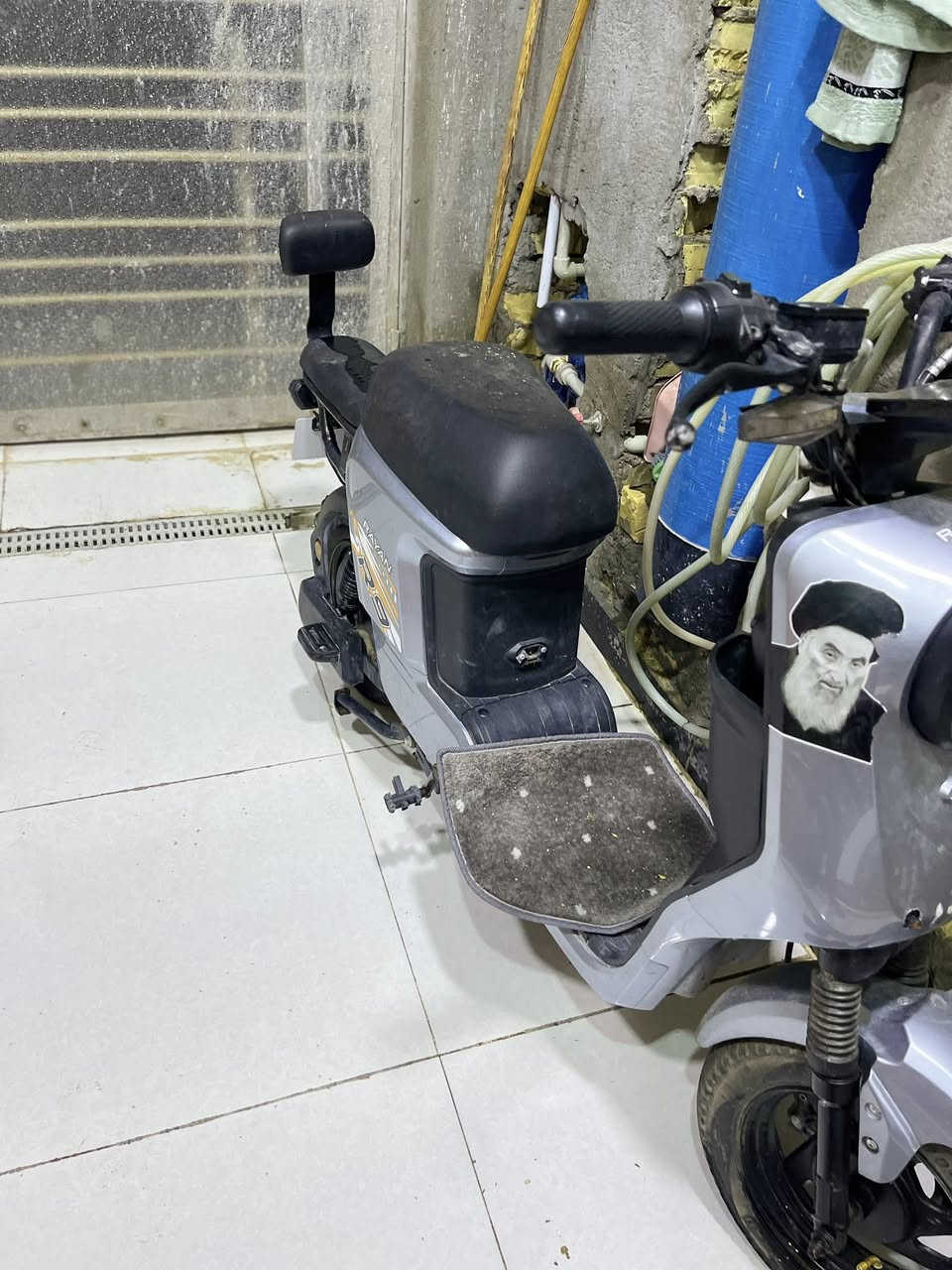 السلام عليكم دراجه للبيع نضيفه بس باتريات ناقصه سعر خاص


**إذا كنت صاحب هذا الإعلان وتريد حذفه لأي سبب، رجاءا أرسل رسالة إلى الدعم الفني**