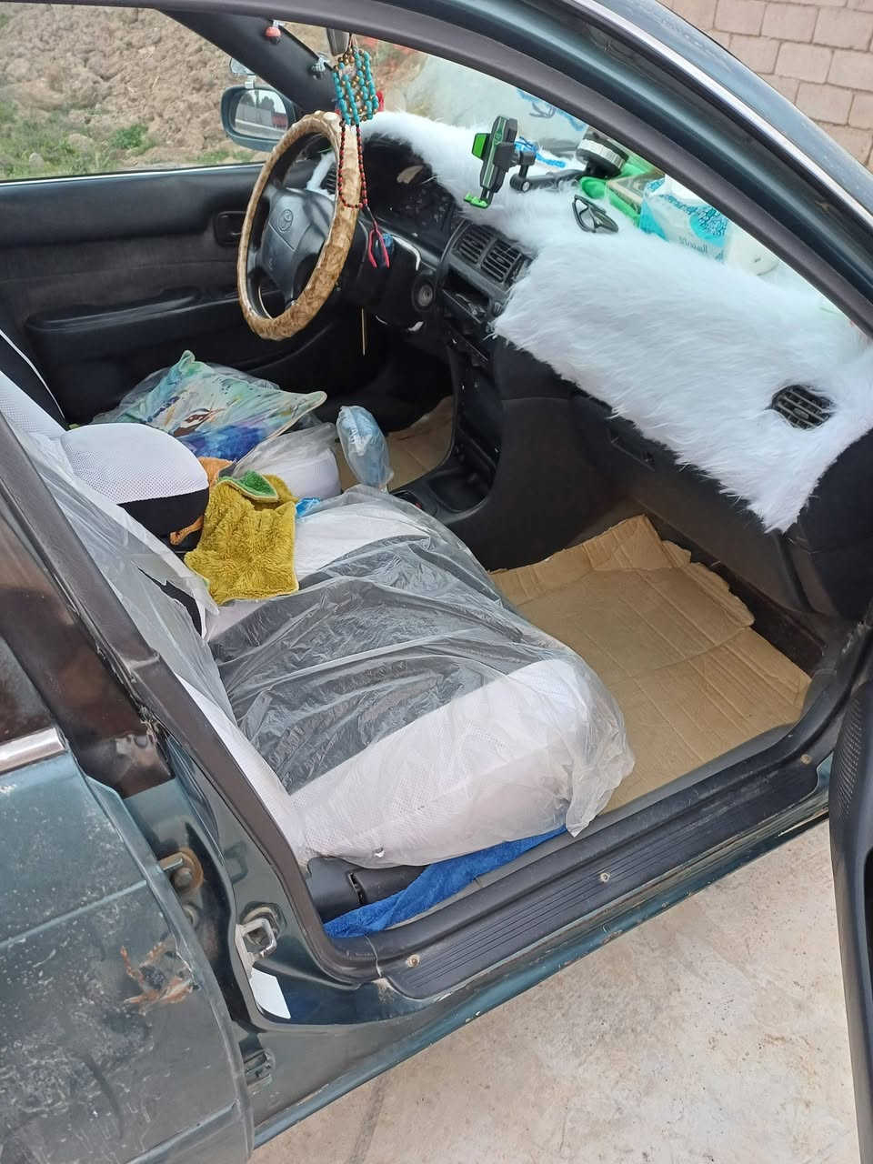 ياللهً : "" السلام عليكم
سيارة 🚗 كورلا للبيع موديل 95 مكفوله من الضربة مصبوغة صبغ بس الصفاح القماره بلاديه للجمالية فقط 
- رقم بغداد نكليزي
- ⁠مشروع وطني 
- ⁠تحويل ثانيوم
- ⁠ تبريد ثلج وي السويج 
تخم تاير-دشبول جديد- تحوير كلش حلو - كهربائيات كلها شغالة - السيارة جاهزة وخير من الله - 
مكاني / واسط 💯💯*********** ***********
