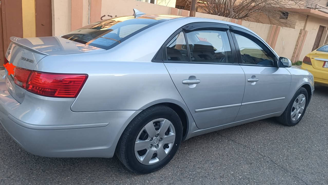 السلام عليكم رمضان كريم عليكم عندي سوناتا موديل 2010 محرك 4سلندر 2400بدون صبغ الوان سلفر رقم نينوى رقم سنويه جديد كامل سياره ماشي 160 جديده ***********6
‏‪0771 974 1954‬‏ السعر 135بدون اقساط يرهم مروس حسب السيارة
