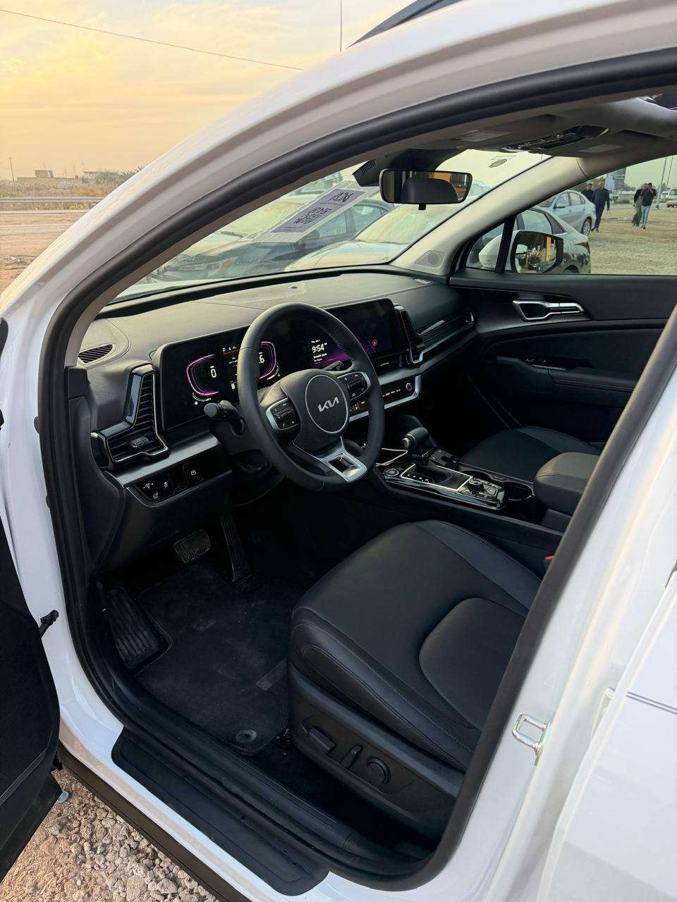 للبيع او المراوس
كيا سبورتج 2025امريكي
مرقم شهداء مثنئ وكاله عامه من المالك
الضرر صبغ جاملغ أمامي فقط

المسافه المقطوعه 1الف
فول مواصفات
بصمه تشغيل
كشنات جلد
فتحه سقف سلايت
شاشه دجتل متصل

السعر 205$$وبيه مجال
للاستفسار الأتصال
***********
***********
العنوان المثنى الرميثه
معرض عماد شعلان
