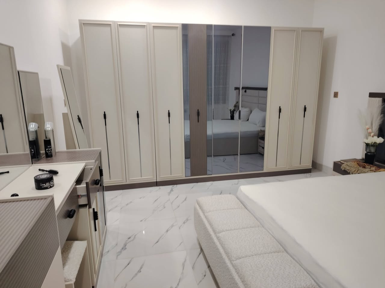 السلام عليكم غرفة نوم جديده صار اسبوع من ماخذها تركي درجه اولئ ١٠ قطع ماخذها مليون ٧٠٠ ابيعها مليون ٢٥٠


**إذا كنت صاحب هذا الإعلان وتريد حذفه لأي سبب، رجاءا أرسل رسالة إلى الدعم الفني**