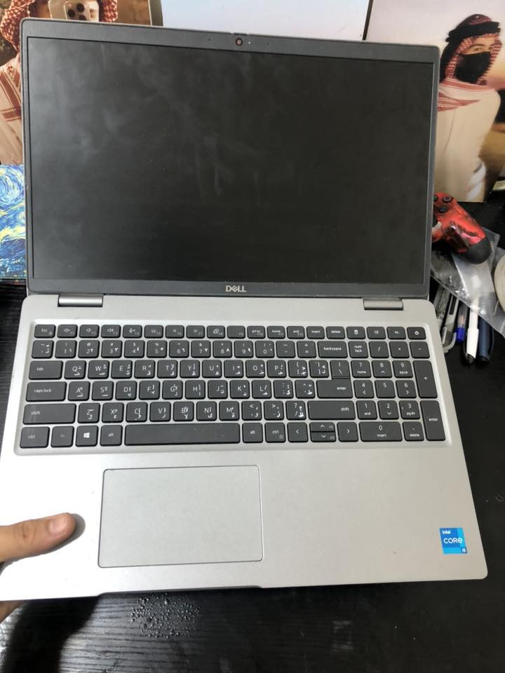 325 وبي مجال بسيط 
تجي وياه شاحنة تايب سي وحقيبة وماوسlogi 

Dell Latitude 5520
المعالج: Intel Core i5-1135G7 الجيل 11 بسرعة 2.40GHz
الرام: 16 GB RAM
كرت الشاشة: Intel Iris Xe Graphics
سعة كرت الشاشة: 128 MB
التخزين: 238 GB SSD
النظام: Windows 11 Pro 64-bit
نوع الجهاز: Laptop
يدعم اللغة العربية والإنجليزية.
تواصل انستا ipu6p
أو واتساب ***********
