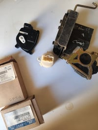 غراض اكسنت من 2007الئ 2011 قفل باب كامل هوه وماطوره  وماطور جديد بلكار...