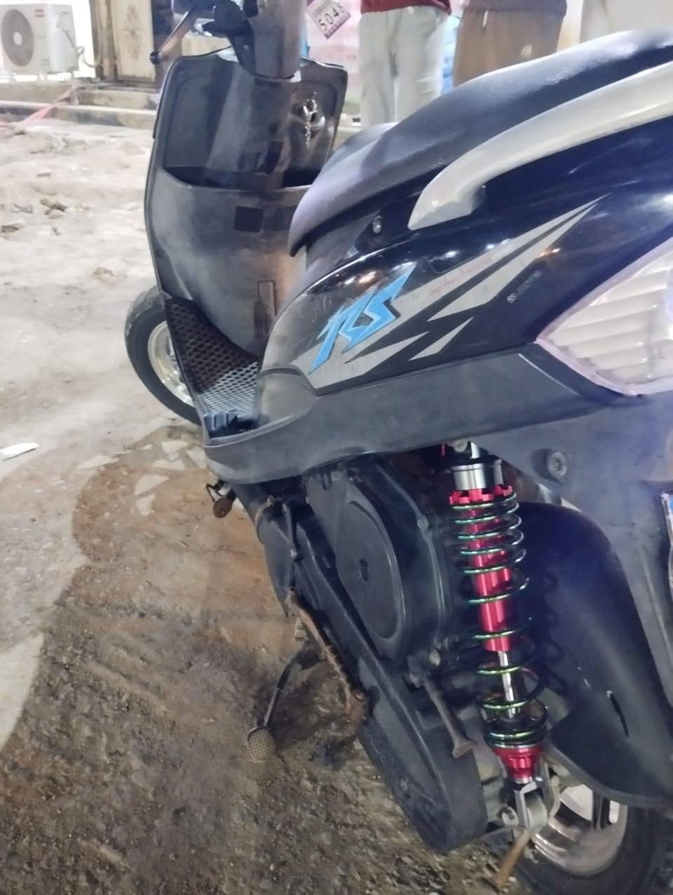 ماكس عدله للبيع نضافه كدام عينك تخبل نكره سلف هندر كلشي شغال من طول الطول 50بلاد  ناصرية مركز ما مفتوحه سعره 850بيه مجال قليل شراي تصل ***********
