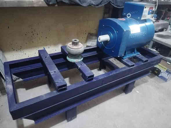 للبيع نص مولدة.       رأس توليد ثري فيز ٣٠ kv جديد غير مستخدم مع شاصي مع كوبلن السعر ٥٠٠ الف النجف *********** وعلى واتساب
