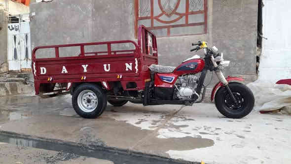 سلام عليكم ستوته للبيع
مديل 2010 
تعمير جديد محرك جديد كلشي بيهاا جديد 
سعرهاا مليون 700 
المكان سوك الشيوخ 
اتصال ***********
مو شراي لاتراسني 🤗
