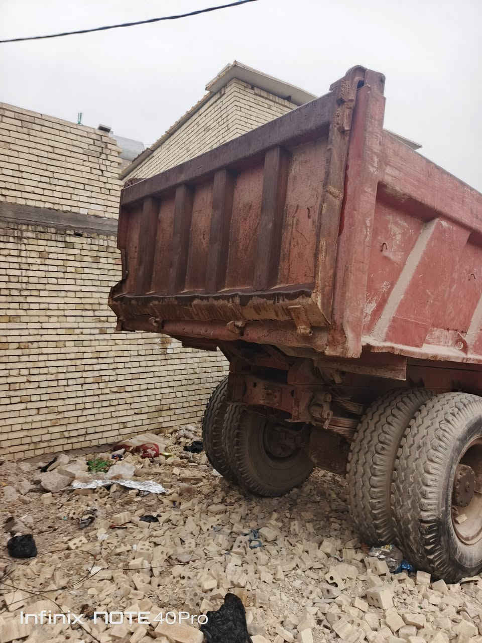 سلام عليكم بدي مال مان البيع نضيف السعر 18ورقه وبي مجال هواي رقم الهاتف***********
