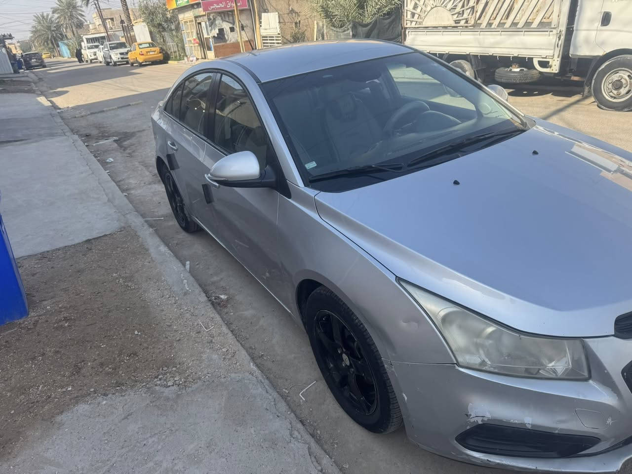 السلام عليكم
للبيع
شفرليت كروز 2016 وارد خليجي 
 محرك  4 سلندر حجم 18 المرغوب كير اوتوماتيك شرط المحرك والكير 

رقم اربيل بسمي  دولي  سنويه وهزة ورقم جديد شرط التحويل 

🚫صبغ جاملغ امامي وخلفي

كشنات جلد

شاشه كبيره كامره حساسات خلفيه 

اشاير بلمري حساسات 

ويل كب حجم ١٧ طخم تاير جديد 

وبعد بيها مواصفات 

سيارة جديدة وجاهزة 
مكان السياره بغداد 
السعر 90 وبيها مجال بسيط
🛑
‭0788 856 9020
