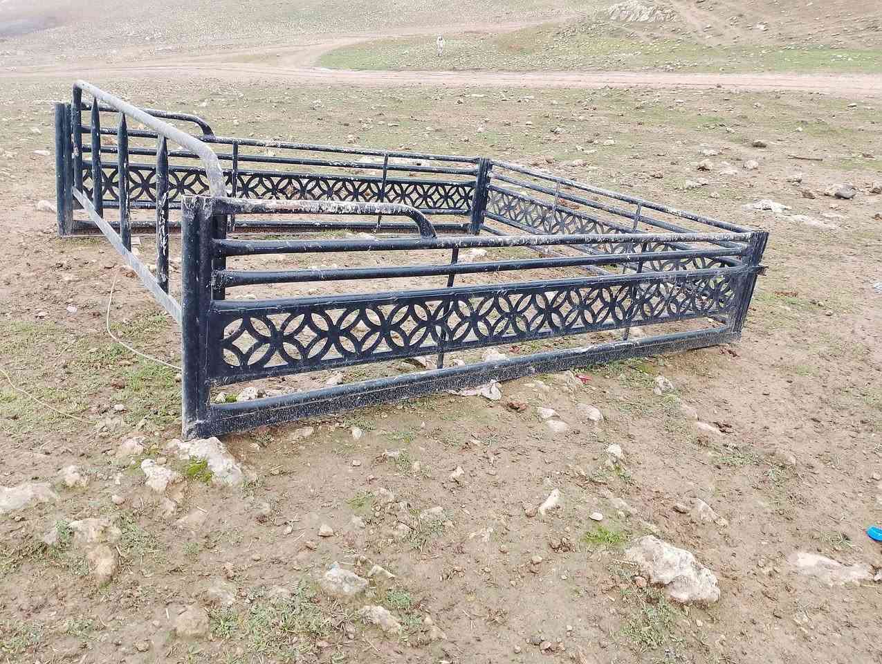 محجل للبيع مكان موصل بادوش سعر 100بي مجال ***********
