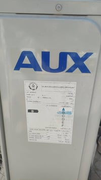 🔥 للبيع سبلت AUX 2 طن 24000 BTU - بارد/حار - كفاءة B - مستعمل نظيف 🔥 ا...
