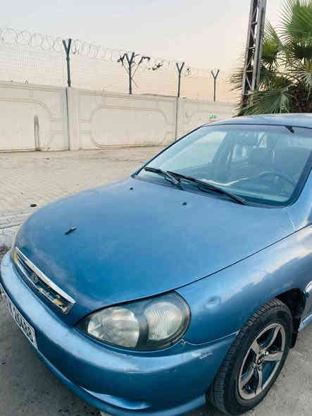 السلام عليكم 
كيا ريو 2001 محرك 1600 اوتوماتيك
تبريد شغال  كهربائيات شغاله
تخم تاير جديد رقم بغداد  انگليزي  
تحول مباشر مكان بغداد جسر ديالى الجديد 
السعر39
اتصل واتس اب او على الرقم *********** Colombo
