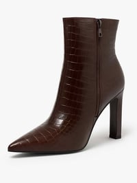 بوت تكرمون • قياس ٤٠ • جديد بالباكيت