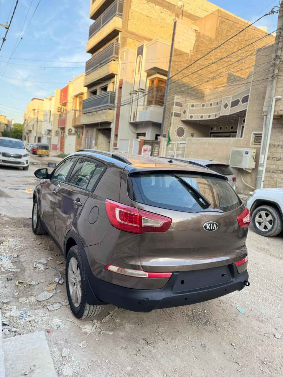 كيا سبورتج خليجي موديل 2013 سياره بيه حزام صبغ اثر جراد
بدون حادث 
السياره جاهز من كلشي مكينه كير باتري رقم كربلاء 
مكانه كربلاء 
***********
السعر 110 او بيه مجال
