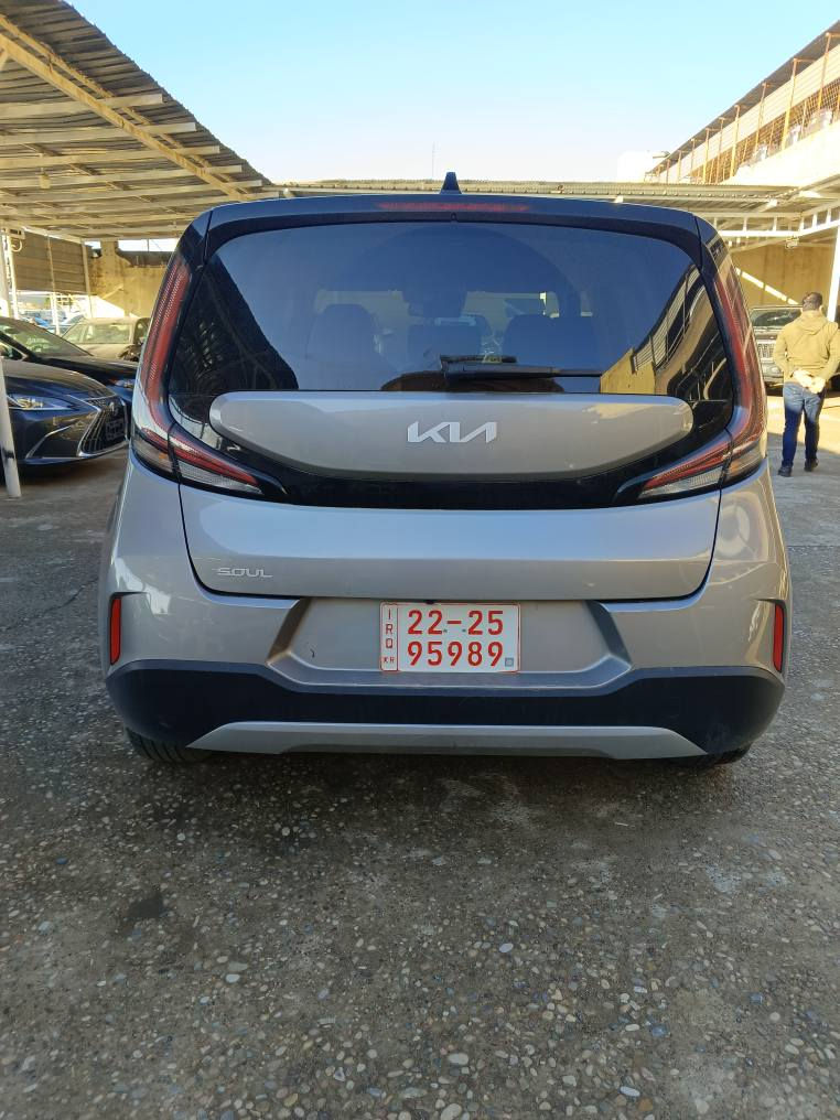 كيا صول وارد امريكي 
موديل 2025
مواصفات 
شاشه كبيره 
كاميرا دوار 
رادار امامي 
رادار خلفي 
حساسات 
تحديد سرعه 
تحكم استرين 
بيها بعد اهوايا مواصفات 
بيها جاملغ وأحد صبخ 
بدون ارباك 
سعرها 140 ومجال بسيط 
مكان سياره عقره 
تلفون *********** اكر, نينوى
