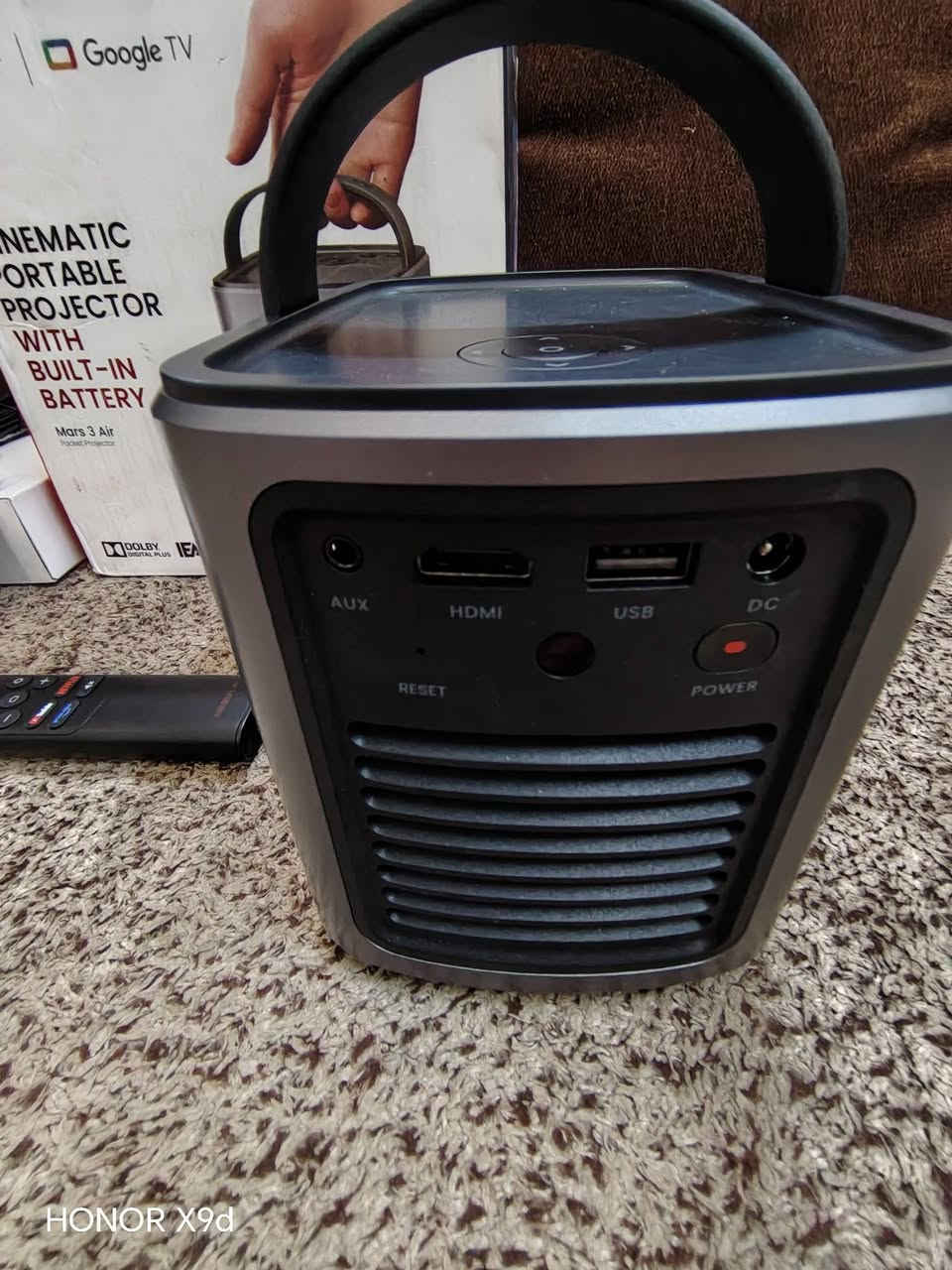 ماركة عالمية
NEBULA by Anker
MARS 3 AIR
نظام  google tv الرسمي 
شحن 
المنتج جديد 
للاستفسار مراسلة الخاص


**إذا كنت صاحب هذا الإعلان وتريد حذفه لأي سبب، رجاءا أرسل رسالة إلى الدعم الفني**