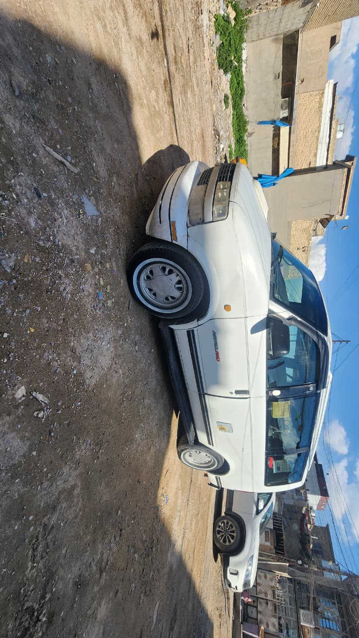 السلام عليكم فان استرو موديل ٩٣ رقم ديالى مشروع وطني انكليزي باسمي تحويل ثاني يوم محرك كير نضيف صدر جديد تخم تاير  جديد السيارة متعوب عليها نقصها بس تبريد السعر ٤٣ وبيها مجال حك الجيه *********** عنوان بغداد الزعفرانيه ***********
