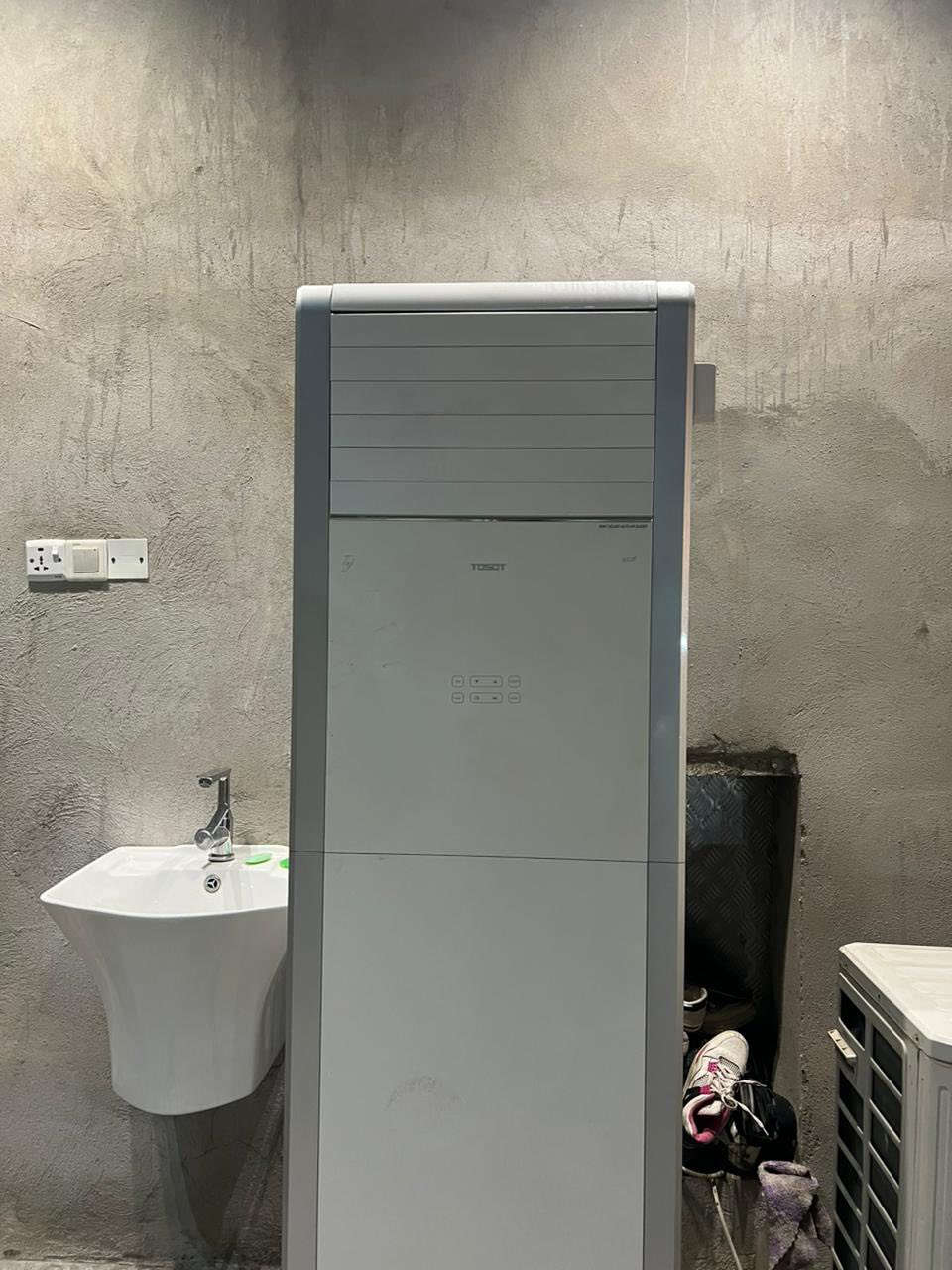 السلام عليكم 
للبيع سبلت 
نوع توست 
حجم 3 طن 
غاز 410
السعر 950 الف 
عندي توصيل و تنصيب 
جميع مناطق بغداد 
***********
