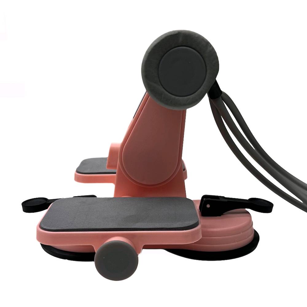 جهاز تمارين منزلي شامل لجميع انواع التمارين

*😎يتوفر توصيل مجاني لجميع محافضات العراق 

المميزات : جهاز التمرين الذكي المساعد للجلوس والتمارين

جهاز تمرين ذكي بتصميم مريح وثابت، مثالي لتمارين البطن والجلوس في المنزل.

يتميز بقاعدتين قويتين مزودتين بأكواب شفط مزدوجة تمنح ثباتاً استثنائياً على الأرض، لتؤدي تمارين بثقة وأمان.

مقابض مبطنة بإسفنج ناعم لتوفير راحة أثناء التمرين وتقليل الضغط على القدمين.

وقاعدة قابلة للتعديل لتناسب مختلف أوضاع الجلوس والتمارين.

هيكله المصنوع من مواد متينة وخفيفة يجعل حمله وتخزينه سهلاً في أي مكان.

تصميمه العصري يمنحه مظهراً أنيقاً يضيف لمسة جمالية إلى الركن الرياضي.

مثالي لتمارين: البطن والخصر، الجلوس (Sit-ups) ،التمدد وشد العضلات، تمارين المقاومة باستخدام الحبال

يتميز بتثبيت قوي بكوبَي شفط مزدوجين، إسفنج مريح ومقاوم للانزلاق ،قاعدة قابلة للتعديل، تصميم أنيق ومحمول

اطلب الآن يتوفر ٢٠ قطعة 