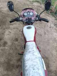 موتوسيكل • بدون اوراق • مكاني الخالديه