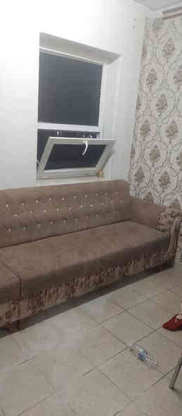 اثاث للبيع قيم وخذ 
***********
