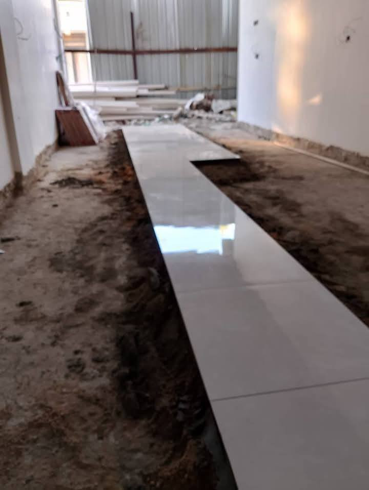 خلفه سيراميك وكاشى ومرمر  على اليزر درجه اولى بغداد فقط 
***********
