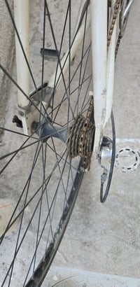 بايك • بلا نقص • مصنوع من ألمنيوم