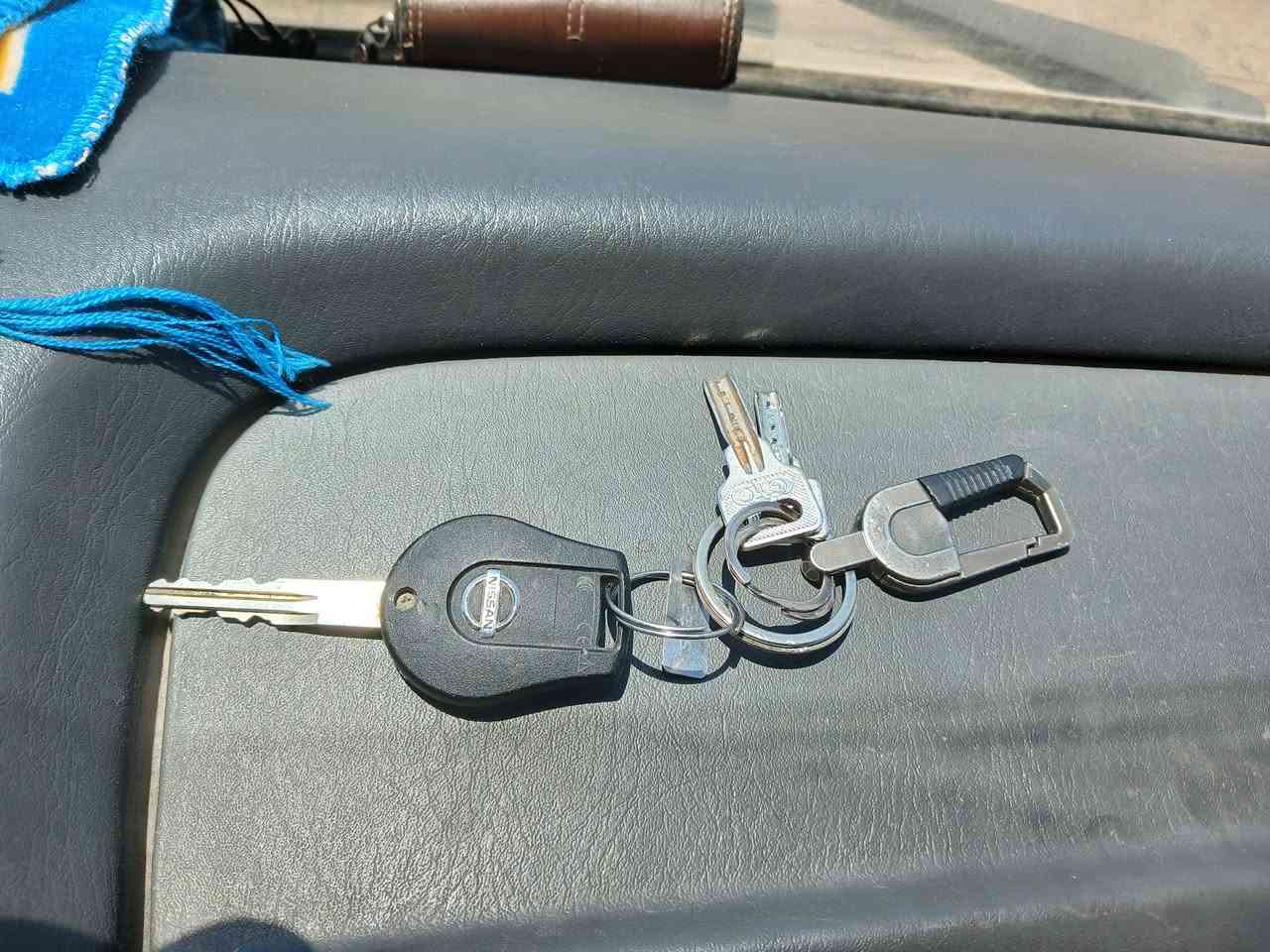 الكيت هاذه السويج مقابيل مركز بغداد ابادره ابو خالد نهايت شارع الحتفالات نتصل عل هاذه رقم ***********
