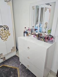 مكان • سمايه • غرفة نوم