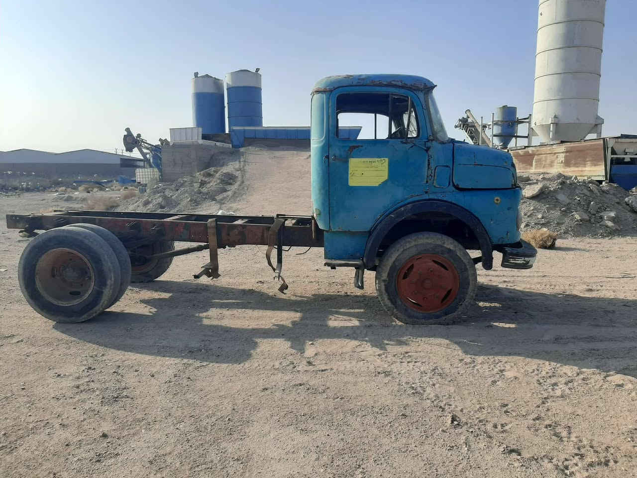 السلام عليكم ابوردين للبيع موديل 66 ارثه باقي التفاصيل عل هاذه الرقم ***********
