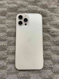 ايفون 12برو ماكس ذاكره256كوله بلاد ممصلح بس بي صوط ونه بل كامره من صور...