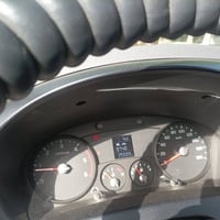 كيا فحل محرك 4000ماشي 26الف حقيقي سياره جاهزه على اخر حبايه رقم 077198...