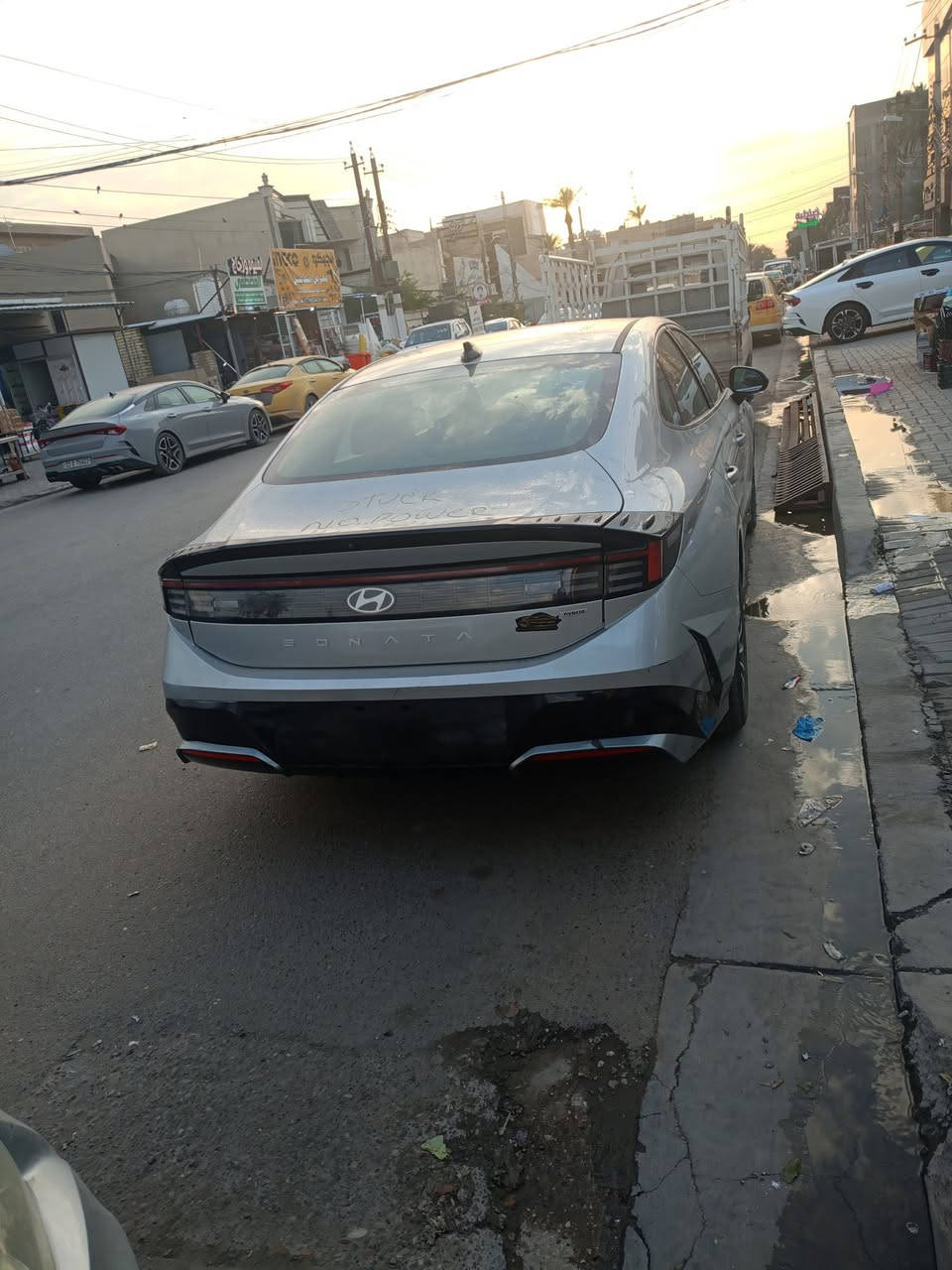 سلام عليكم سوناتا هايبرد 24 رقم بغداد السعر مناسب ***********
