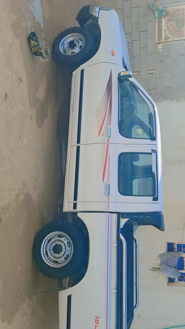 سلام عليكم خوان سياره نيسان موديل 2014 كفاله عامه من الشخط تجي وتشوف وفحص موجود سياره نضيفه دواخل جيس نضافه 100من100. ارقام إنكليزي تحويل مباشر رقم صاحب السياره***********
