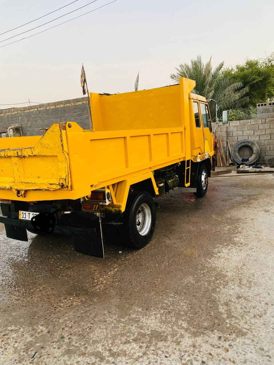 سياره للبيع فوزو قلاب 4طن 
سياره جاهزه كبل الشغل 
*********** سعر 105
