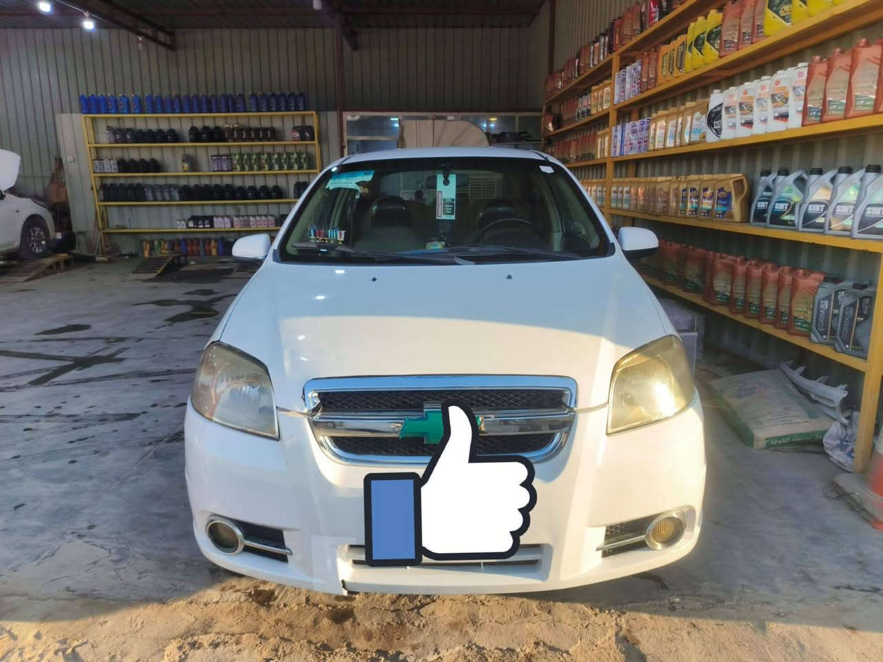 سلام عليكم 

افيو وارد خليجي 1400المرغوب مفتوح موديل 2010 كير ومكينه مكفولات 
السعر 65$وبيه مجال بي خير ويدلل لا
الاستفسار ***********
