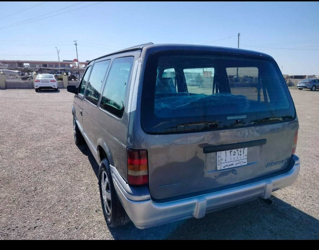 كلايزر للبيع رقم صلاح الدين مشروع وطني سنويه ماساقطه كير محرك كامري ابو جف بالشرط جدد صبخ عام جديد غرفه نضيفه تخم تاير جديد باتري جديد كهربائيات شغاله السعر ٣٣وببه مجال الاستفسار ***********
