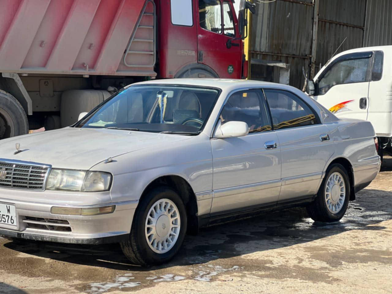 السلام عليكم بطه منفصل مديل  94 كفاله عامه السياره مال جناي برغي ماعايزه تبريد شغال مكينه ديفور بطل اسود رقم بغداد انكليزي بسمي مداور ثاني يوم 
السعر 74 وبيه مجال قليل 
المكان ديوانيه مفرك غماس 
الرقم ***********
