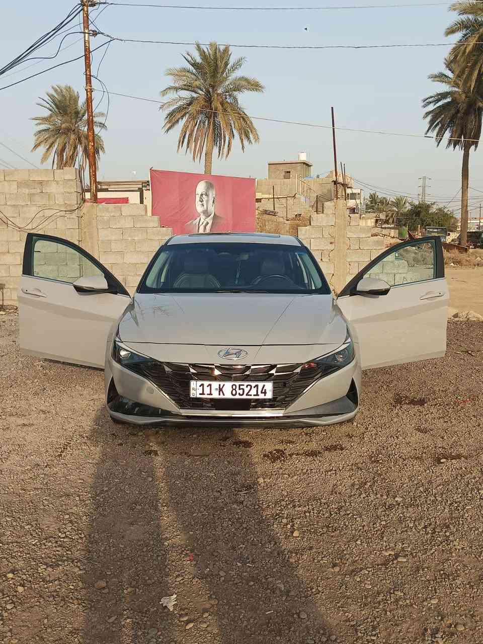 السلام عليكم النترا هايبرد 23
فول موصفات 1\1
توقيف ذاتي 
تحديد مسار 
تثبيت سرعة
حساسات جانبية 
حساسات خلفية
شاشة كبيرة
JTL
حادث بنيد بدون دواخل 
السعر 165$
وبيها مجال بسيط
رقم التلفون: ***********
