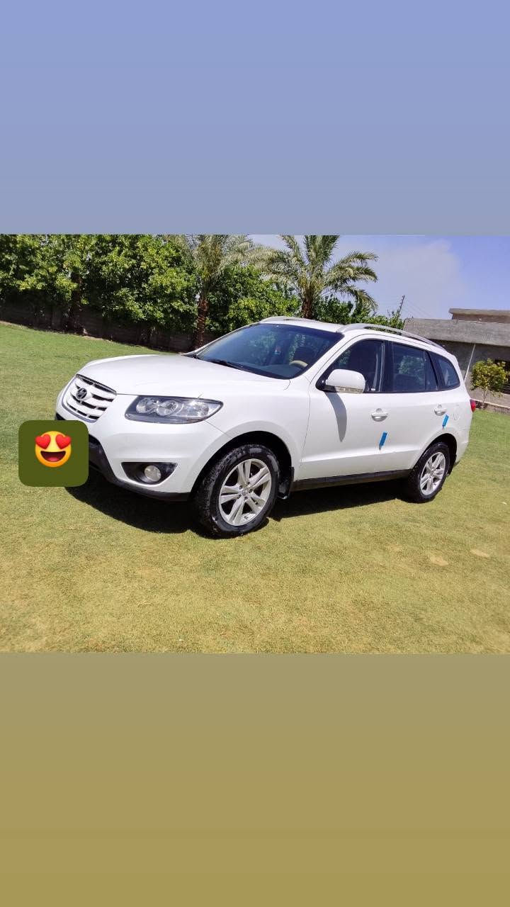 للبيع سنتافي خليجي نص فول   رقم صلاح الدين دولي بسمي شرط التحويل محرك 6 سلندر  سياره كفاله عامه وضع الشركه ماشي 150 شرط محرك مامفتوح ولا ملعوبه وضع الشركه المحرك سياره جاهزه من كلشي تخم تاير تبريد شغال جاهزه من كلشي السياره مال جناي
للبيع سنتافي خليجي نص فول   رقم صلاح الدين دولي بسمي شرط التحويل محرك 6 سلندر  سياره كفاله عامه وضع الشركه ماشي 150 شرط محرك مامفتوح ولا ملعوبه وضع الشركه المحرك سياره جاهزه من كلشي تخم تاير تبريد شغال جاهزه من كلشي السياره مال جناي
مكان السياره صلاح الدين ناحيه الاسحاقي 
السعر المطلوب 160 وبيه مجال بصيط 
السونار مرفق بل منشور 
الاستفسار ع هاذا الرقم ***********
***********
