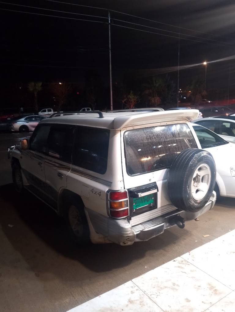 اخواني الاعزاء تحويل و وكالة ماكو ابيع بشرت ما مسروكه و ما مديونه موديل 2000 سعر 25 
*********** عنوان بردرش مرغصور, أربيل
