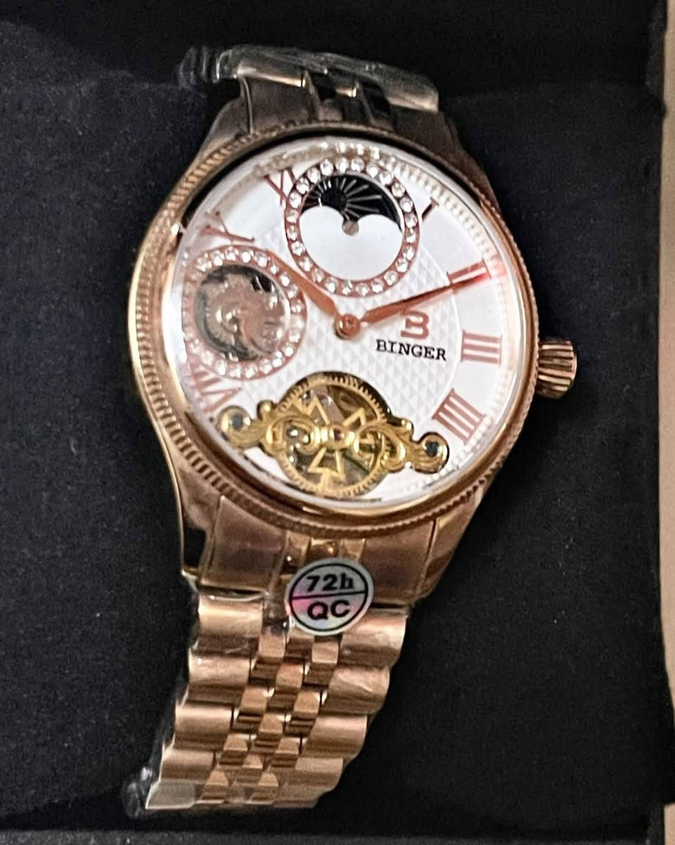 #مزاااااااااااااد 

السلام عليكم 

المزاد يبدأ من الان وينتهي غداً نفس الوقت 

الساعه نازلة من الصفر واقل رفعة خمسة دولار 

#بنكررررر  

مكينة ياباني اصلي

الساعة لوك شمع بالستيكرات

سير ستانلس ستيل اصلي 

هذا الموديل من ارقى انواع البنكر

قفل بتر فلاي (🦋)

مزينة الماس سوارفسكي 

تعقيدة الشمسي قمري

جام زفير 

ماكنة كشف 

أرقام لاتينية 

القطر 39 

سير معلم بك معلم 

الساعه ضد الماء 
الملحقات علبة خشب مرتبة 

يوجد توصيل لكل العراق ٥ الاف دينار

الرقم والعنوان خاص للاعتماد رجاءا


**إذا كنت صاحب هذا الإعلان وتريد حذفه لأي سبب، رجاءا أرسل رسالة إلى الدعم الفني**