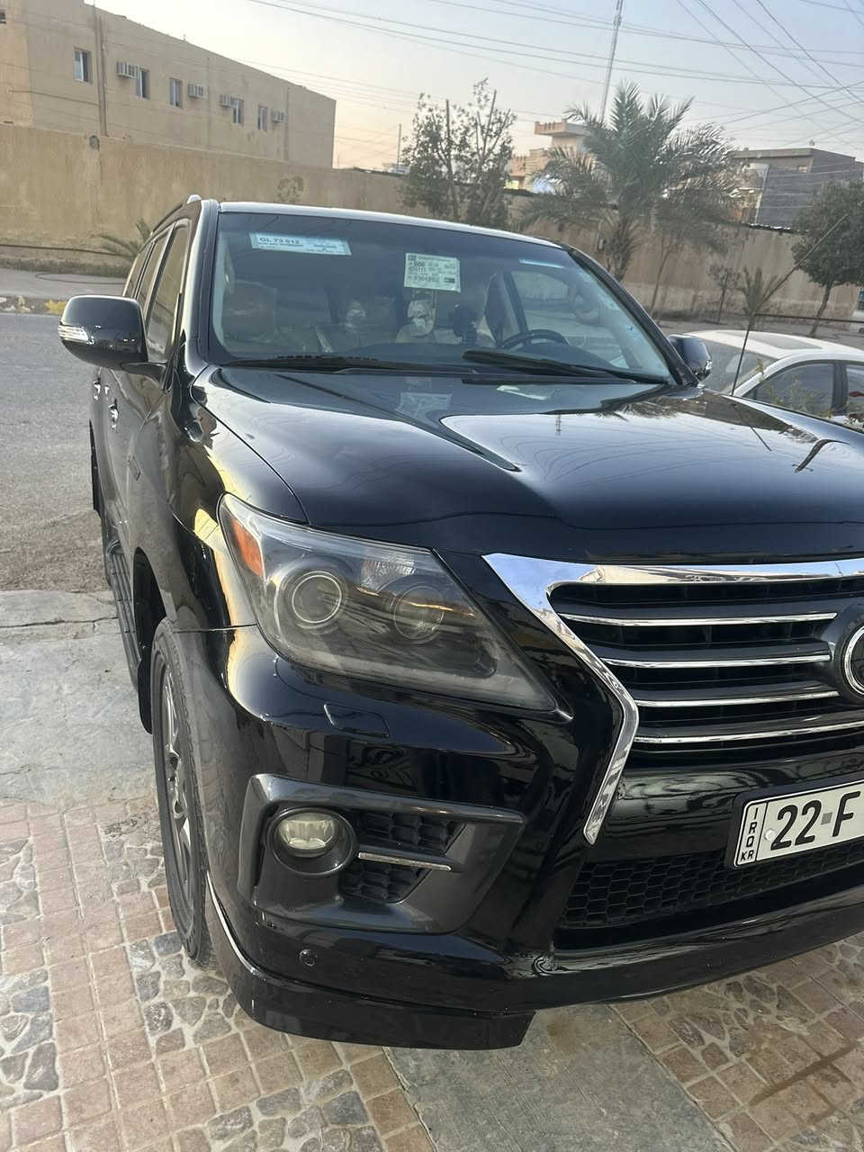 لكزز  موديل 2010 سياره جديده لوك بريم فول مواصفات بيها صبغ كد شبرين مابين لباب وجاملغ لسايق فقط بدون حادث بدون ايرباك تحويل مباشر اريد امراوس بتاهو حت لو بيها صبغ مكاني الرمادي ***********
