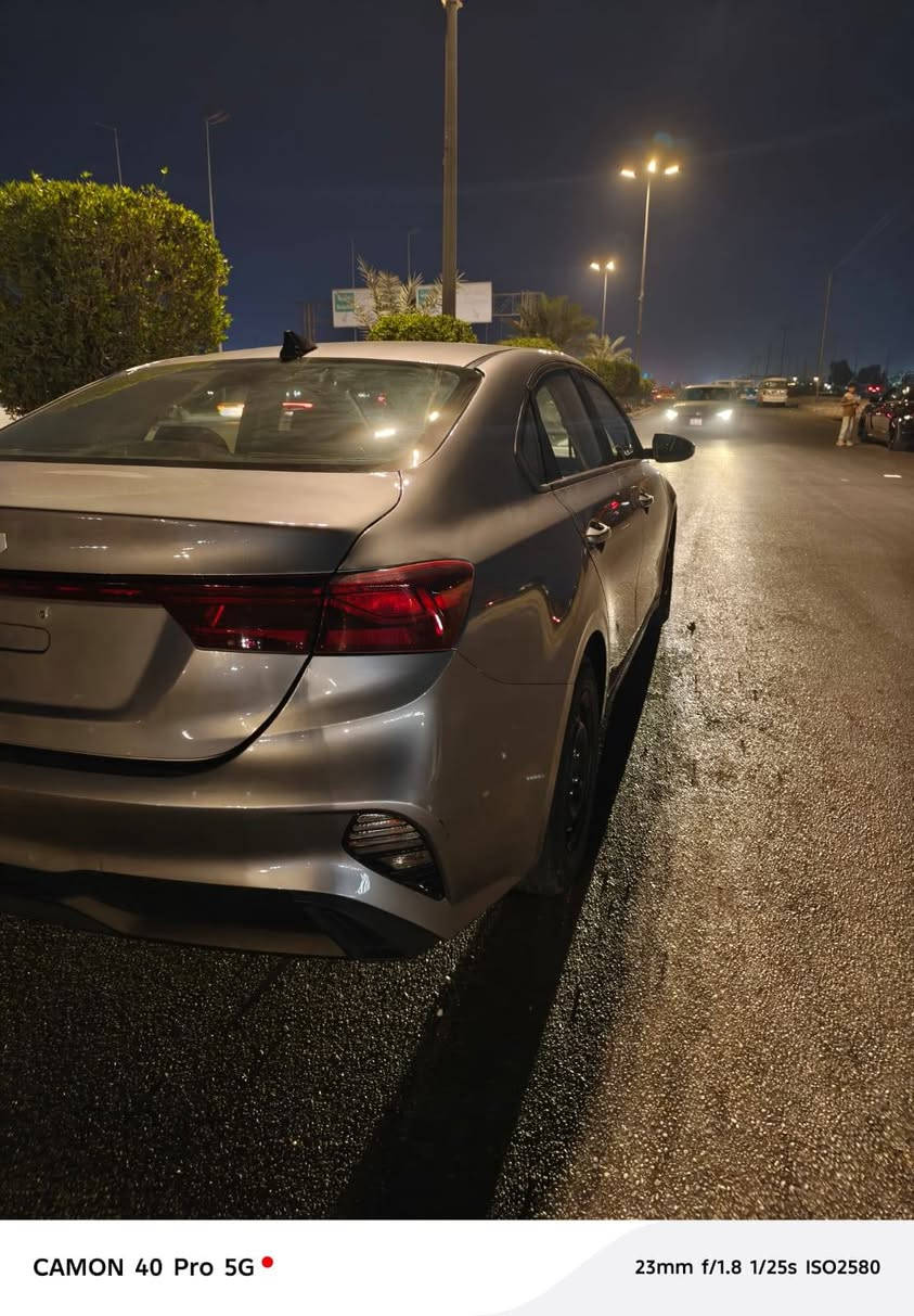 السلام عليكم كيا فورتي موديل 2024للبيع
مواصفات معروفه اشاير بلمري رادارات امامي خلفي تحديد مسار لايت لد وبعد بيها اهواي مواصفات
كير مكينه مكفولات 
تخم تاير جديد 
صدر جديد 
السياره كلها ليبل واحد كلشي معمر علا كده 
ماشيه 45 
السياره مدوشمه ماعدى الكشنات 
السعر 127 وبيها مجال 
العنوان بغداد الامين الثانيه 
رقم الهاتف ***********
