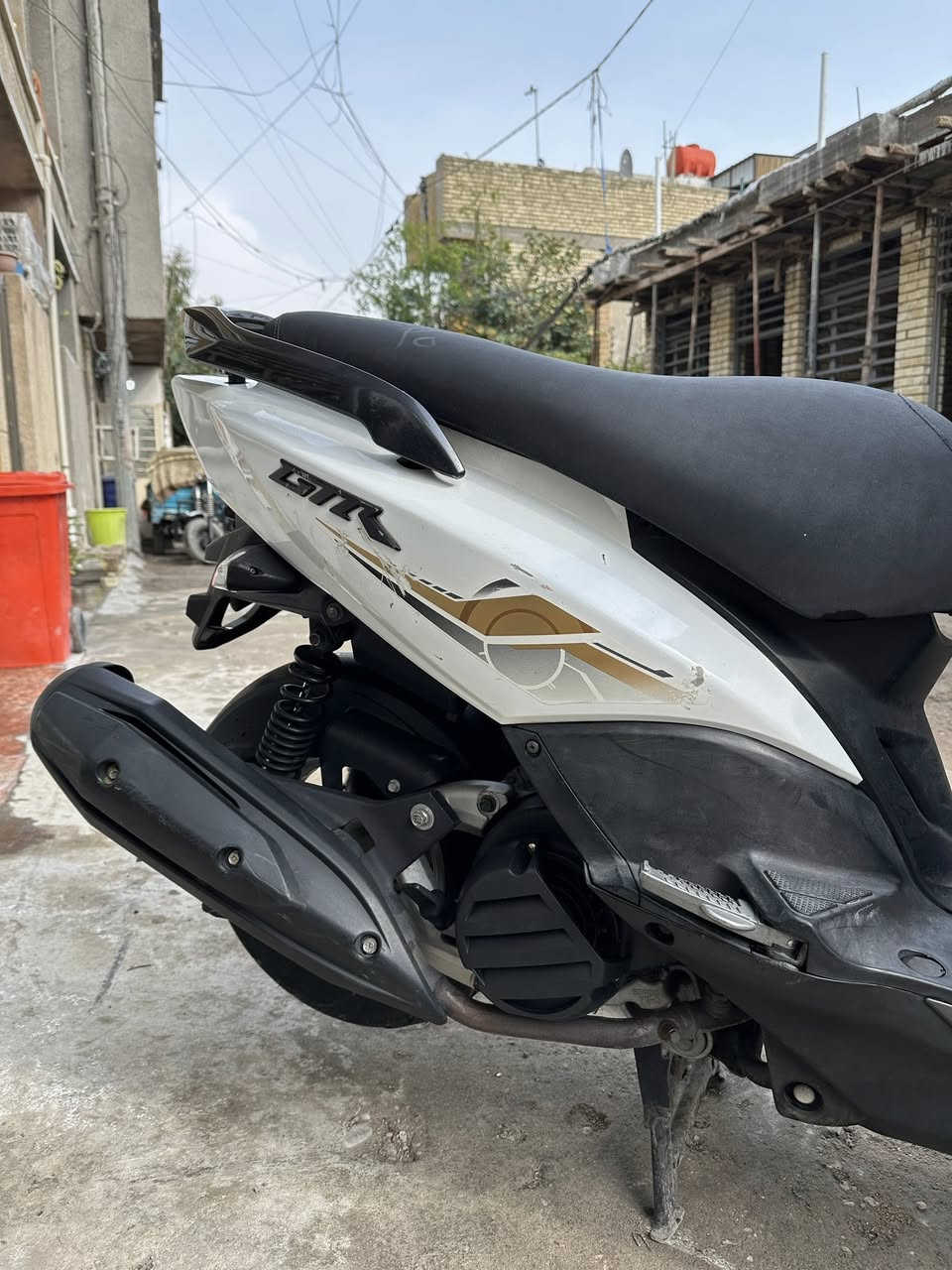 GTR
ثعلب موديل١٤ شاشه ٣الوان بكلايت لد احمر

مكفوله كفاله عامه وختم واحد 🌹+صدر انامي رياضي

ضمانك سنه بالدراجه اذا مكينه مفتوحه لو كفر تجاري ترجع).

تاخذه من باب البيت وراق كامله بسمك 

***********بغداد الحريه
