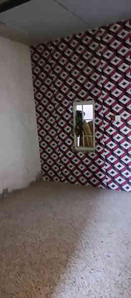 سلام عليكم شباب بيت للبيع تجاوز في منطقة أم الكبر والغزلان خلفه حسنيه كتاب والعتره  مساحته 75 السعر 15 
***********
