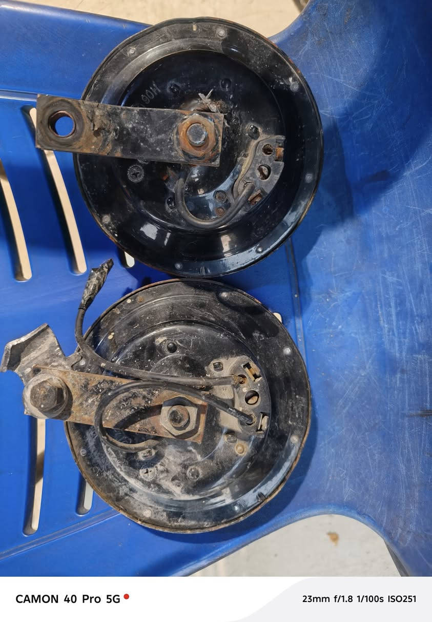 سلام عليكم زوج هورن بوش نضافه 98 نغمته حلوه وناعمة سعر 140 وبي مجال مكاني بغداد حبيبيه***********6
