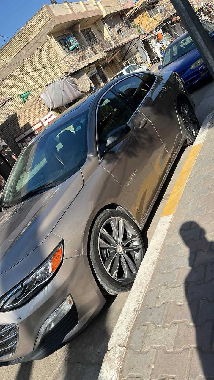 🌟 Chevrolet Malibu  Premier 2024 🌟
المواصفات البريمير معروفة : 

السياره رقم اربيل
مكان السيارة بغداد 
محرك 1.5 تيربو
// بانوراما 
// داخل جلد 
// كشنات كهرباء 
// كشن السائق خزن ميموري 
// ويل كب ١٩ 
// شاشه كبيره كار بلي 
// تحديد مسار بلستيرن + اوتو ستوب + مانع تصادم 
// حساسات خلفية
// كشنات تدفئه تبريد 
// ستيرن هيتر تدفئه 
// شاحن وايرلس
// لايت زنون بلادي بروجكتر led 
// عينه كيجات الكترونية 
// حادثه كسر دعامية بأمريكا 
// حادث بغداد تبديل باب خلف السائق بلادي 
// مكان السياره بغداد موديل 24 
// السياره بأسمي ماشية 41 الف ميل
// السعر 130 ورقه

***********
