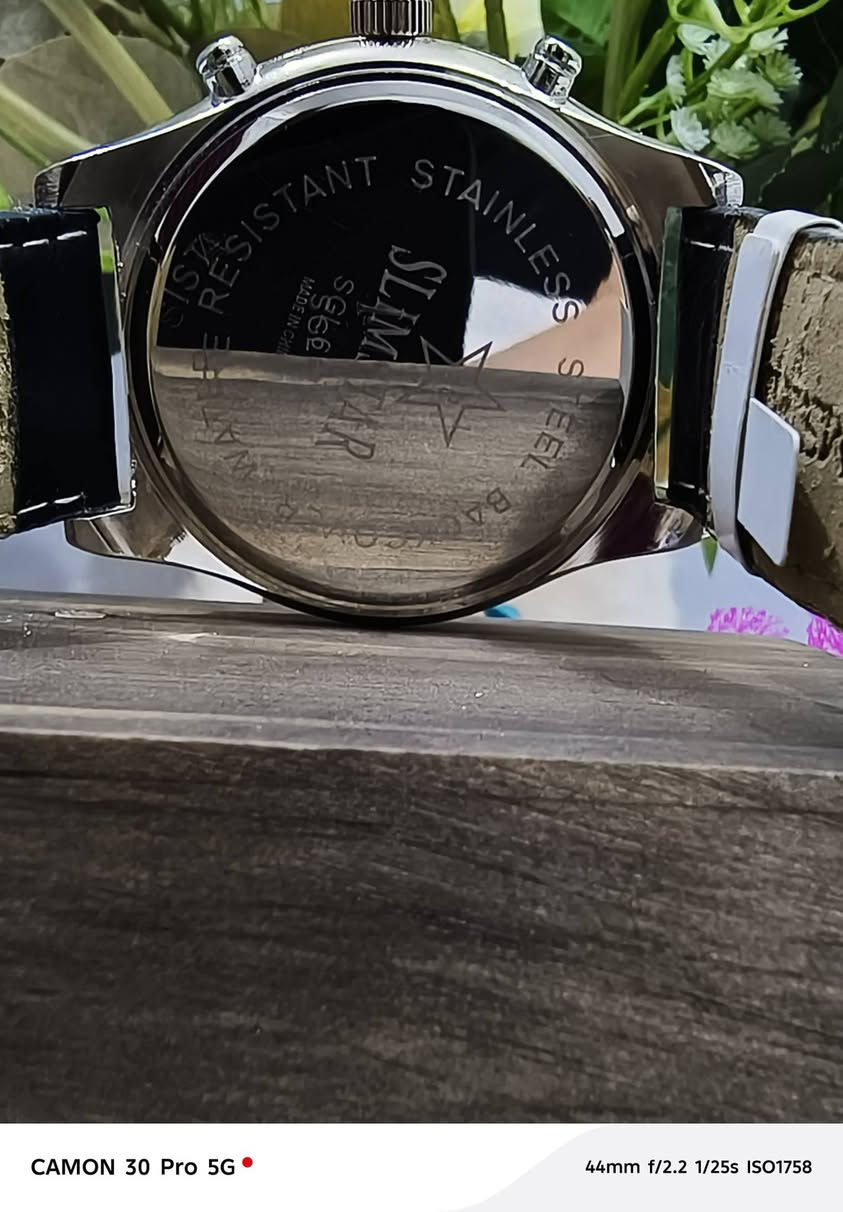 ساعة  Slim star اصلي وكالة مخزون بس السير تعبان السعر 15
***********
